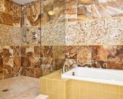 covert-bathroom640-1